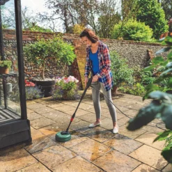 Bosch Universal Aquatak 135 KIT Corded Pressure Washer 1.9kW Universal Aquatak 135 KIT -Outdoor Garden Shop bosch universal aquatak 135 kit corded pressure washer 1 9kw universal aquatak 135 kit4059952583624 10i bq