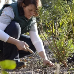 Burgon & Ball Hand Weeding Fork (W)30mm 5 Burgon & Ball Hand Weeding Fork (W)30mm -Outdoor Garden Shop burgon ball hand weeding fork w 30mm5019360008521 01i bq