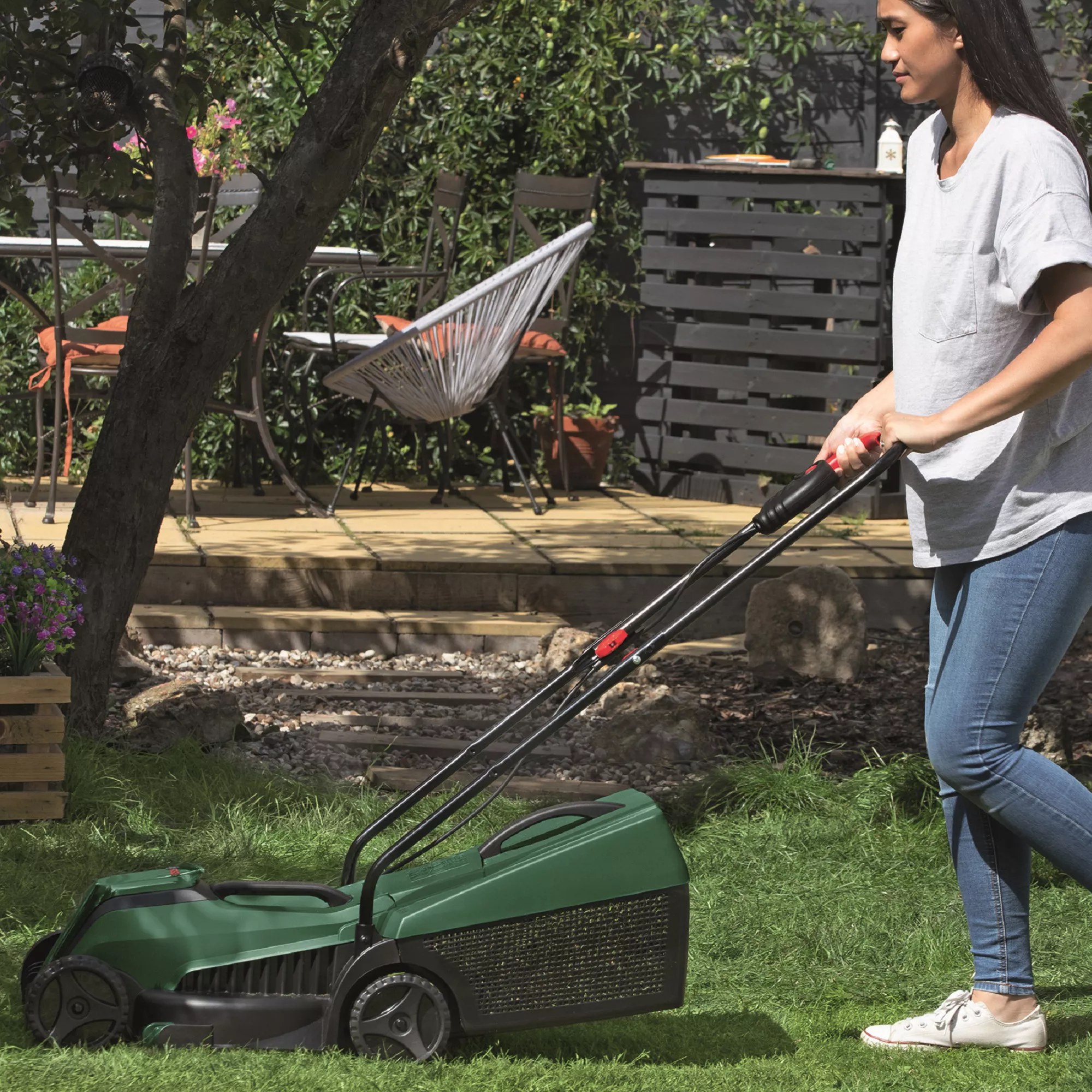 Bosch Cordless 18V Lawnmower Easy Mower 18-32-200 - Bare 4 Bosch Cordless 18V Lawnmower Easy Mower 18-32-200 - Bare - Image 2