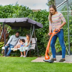 Flymo EasiTrim 250 18V 250mm Cordless Grass Trimmer 16 Flymo EasiTrim 250 18V 250mm Cordless Grass Trimmer -Outdoor Garden Shop flymo easitrim 250 18v 250mm cordless grass trimmer7392930760943 01i bq