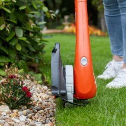 Flymo EasiTrim 250 18V 250mm Cordless Grass Trimmer 17 Flymo EasiTrim 250 18V 250mm Cordless Grass Trimmer -Outdoor Garden Shop flymo easitrim 250 18v 250mm cordless grass trimmer7392930760943 03i bq