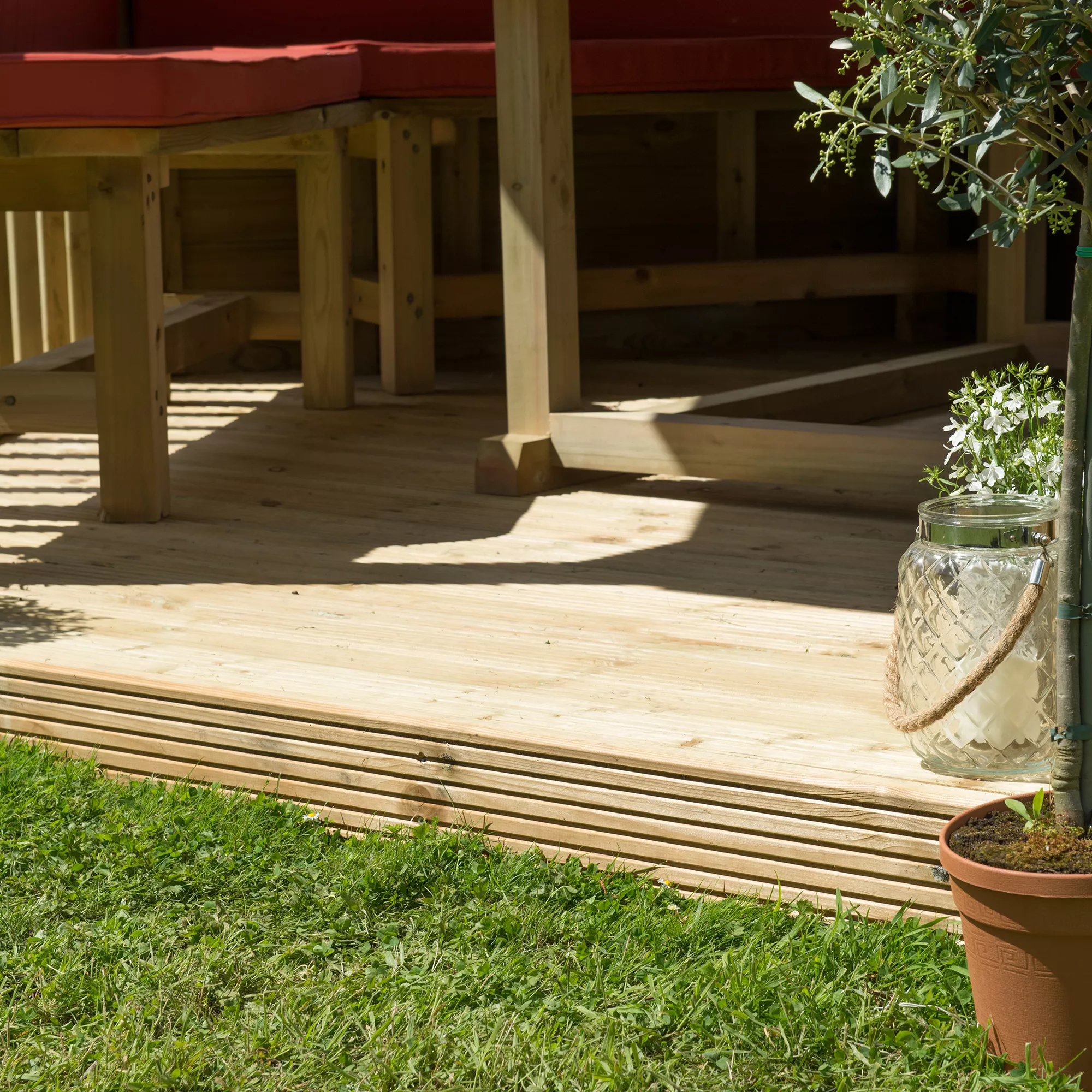 Forest Garden Hexagonal Gazebo With Timber Roof, (W)4.26m (D)3.69m 4 Forest Garden Hexagonal Gazebo With Timber Roof, (W)4.26m (D)3.69m - Image 2