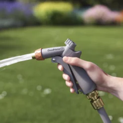 GoodHome Watering 2 Function Hose Spray Gun -Outdoor Garden Shop goodhome watering 2 function hose spray gun5059340251479 01i