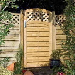Grange Woodbury Timber Gate, (H)1.8m (W)0.9m -Outdoor Garden Shop grange woodbury timber gate h 1 8m w 0 9m5019063801351 01i