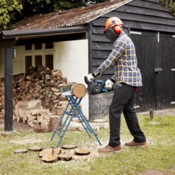 Mac Allister MCSWP40-2 400mm Petrol Chainsaw 13 Mac Allister MCSWP40-2 400mm Petrol Chainsaw -Outdoor Garden Shop mac allister mcswp40 2 400mm petrol chainsaw5059340255873 01i