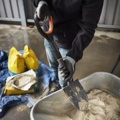 Magnusson Pointed D Handle Micro Shovel 11 Magnusson Pointed D Handle Micro Shovel -Outdoor Garden Shop magnusson pointed d handle micro shovel5059340086620 01i