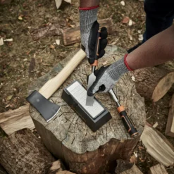 Magnusson Pointed Digging Spade -Outdoor Garden Shop magnusson pointed digging spade5059340086477 01i