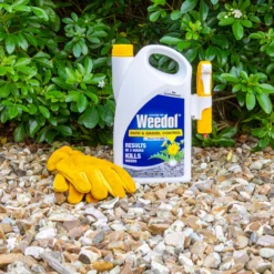 Weedol Path & Gravel Weed Killer 3L 3.28kg -Outdoor Garden Shop weedol path gravel weed killer 3l 3 28kg5010272194784 01i bq